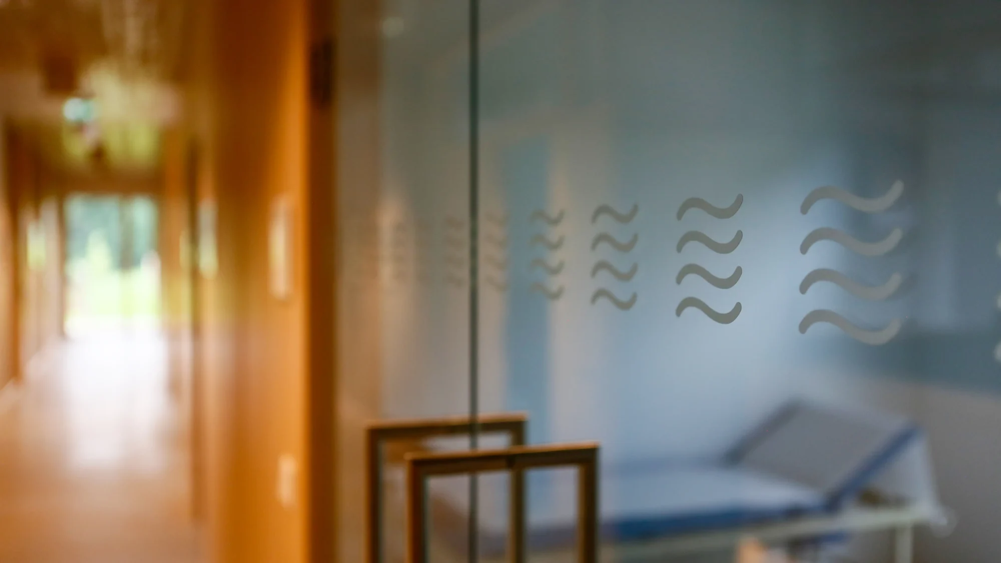 branding-for-aerztehaus-velden-medical-center-ingmar-thies-interior-2